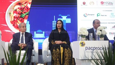 وزيرا التموين والصناعة يفتتحان فعاليات معرض فوود أفريكا للصناعات الغذائية | فيديو