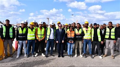 11 صورة ترصد افتتاح وتفقد السيسي محور التعمير بالإسكندرية 