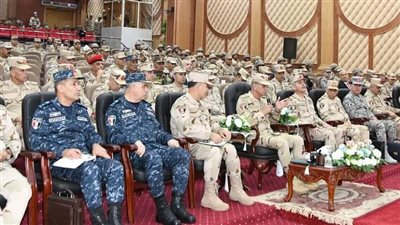 وزير الدفاع يشهد المرحلة الرئيسية لمشروع مراكز القيادة التعبوي، فتح 5