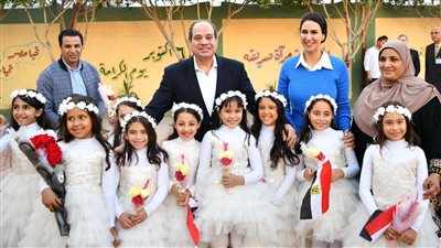  من المنصورة للإسكندرية، 5 أيام أشغال رئاسية شاقة في 40 صورة