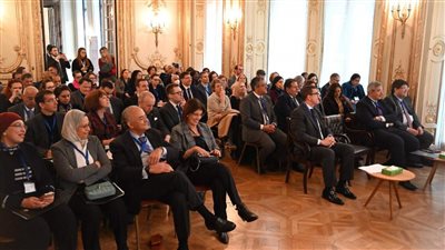 ممثلو التعليم العالي يستعرضون استراتيجية الاستثمار بالتعليم عبر الحدود