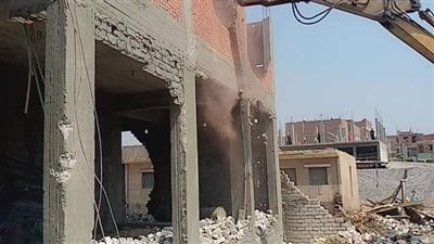 إزالة مسلحات مبان مخالفة و8 مخازن وحملات إشغال في الجيزة 