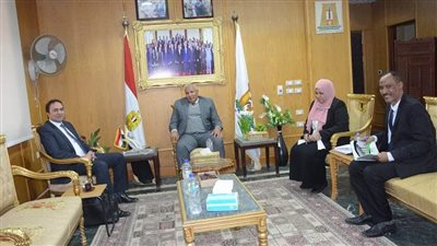 على مساحة 100 فدان.. محافظ الوادي الجديد يعلن إنشاء أول جامعة خاصة 
