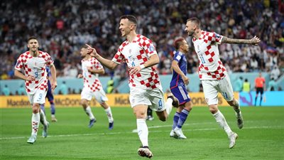 كأس العالم 2022، حارس كرواتيا يتوج بجائزة رجل مباراة فريقه أمام اليابان