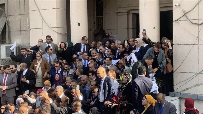 وقفة احتجاجية للمحامين