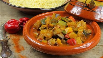 طريقة عمل طاجن الخضار المشوي بدبس الرمان فيديو