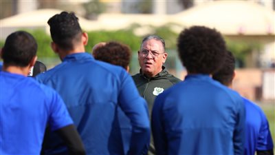 تعليمات خاصة للشيخ وعنتر ومروان حمدي في المران الختامي للمصري بالصور