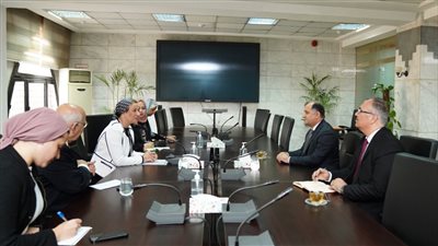 وزيرة البيئة تستقبل سفير طاجيكستان لبحث دعم سبل العمل البيئي