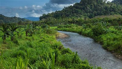 زلزال يضرب جزيرتي جاوة وبالي بإندونيسيا
