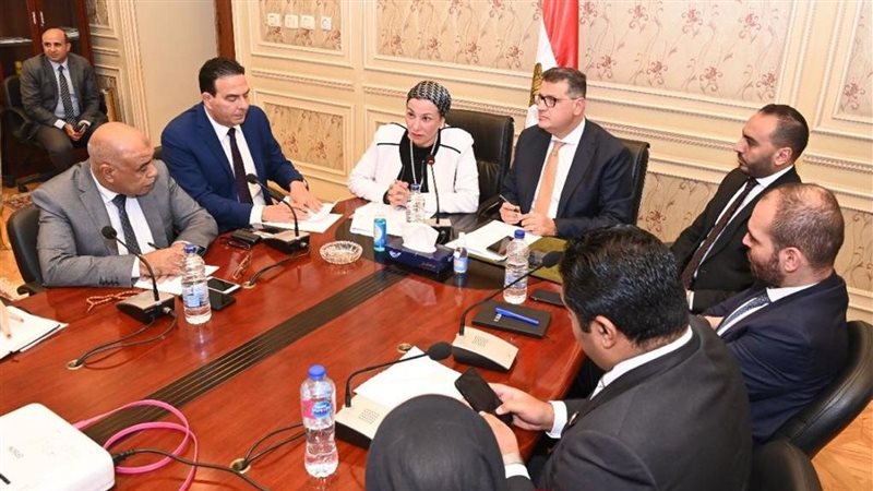 اجتماع لجنة الشئون