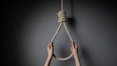 مناظرة جثة فتاة عثر عليها مشنوقة داخل شقتها بأكتوبر