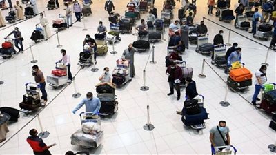 هل حدثت انفراجة في تصاريح العمل للمصريين بالكويت، مسؤول كويتي يحسمها