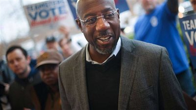 الديمقراطيون يحسمون جولة الإعادة في ولاية جورجيا 