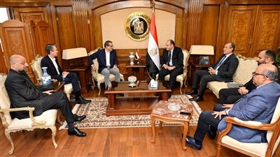وزير التجارة يبحث مع ديور الفرنسية خطط التواجد بالسوق المصري