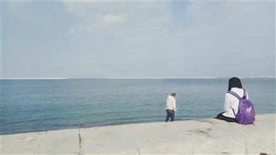 سطوع الشمس واعتدال الحرارة فى الاسكندرية 