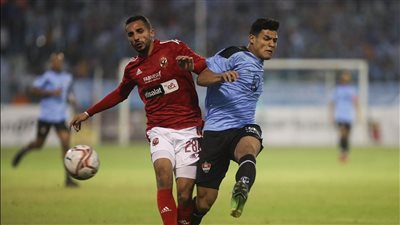 تعطل الفار في مباراة الأهلي وغزل المحلة بالصور