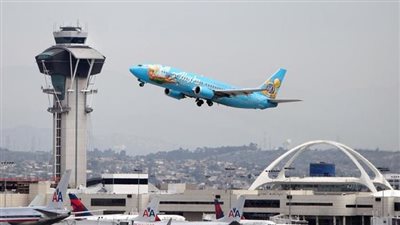 المناخ يهدد بإنهاء خدمات السفر في 12 مطارا بكاليفورنيا