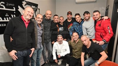 نجوم الموسيقية يدعمون أيمن بهجت قمر بحضور عرض 