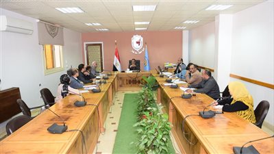 جامعة سوهاج تعتمد تعديلات اللائحة المالية والإدارية لبرنامج الطب التكاملي 