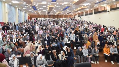 محافظ مطروح يتفقد القوافل التعليمية للشهادتين الإعدادية والثانوية بالصور