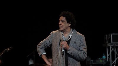 الموعد والأسعار.. تفاصيل حفل محمد منير في رأس السنة