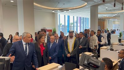 وزيرة التخطيط والتنمية الاقتصادية تفتتح مركز خدمات مصر بأسوان