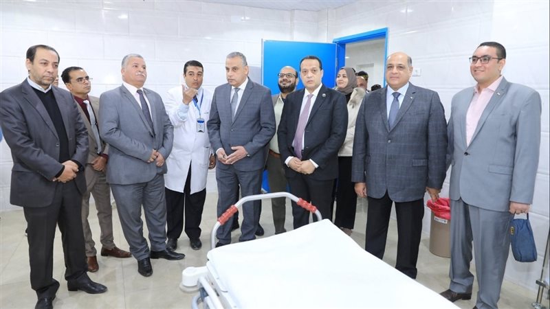 افتتاح وحدة مناظير