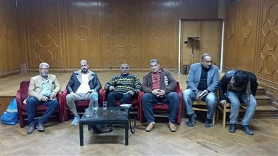 نادى أدب الإسماعيلية يناقش أعمال الشاعر فتحي نجم (صور)