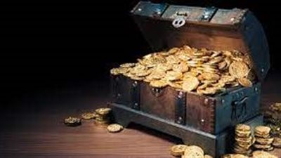 تفسير حلم الكنز في المنام وعلاقته بالحصول على المال والمزيد من السعادة 