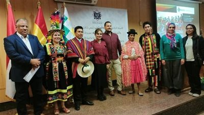 رئيس بعثة بوليڤيا في مصر يزور ألسن عين شمس 