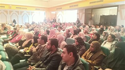 طب الأسنان بالدقهلية تنظم اليوم العلمي الرابع عشر (صور)