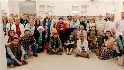 مركز ترميم الآثار بالمتحف القومي للحضارة المصرية يستقبل أول مجموعة للزائرين