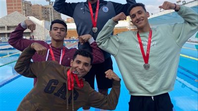 منتخب جامعة القناة يفوز بفضية التتابع لزعانف المونو ببطولة الشهيد الرفاعى