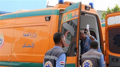 إصابة 3 شباب في تصادم دراجتين بخاريتين أمام كوبري أشمنت ببني سويف