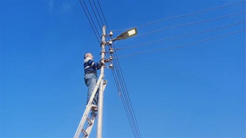 مطالب باستخدام لمبات