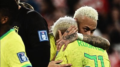 انهيار لاعبي البرازيل بعد وداع كأس العالم 2022 (فيديو وصور)