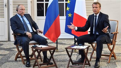 روسيا وأوكرانيا، باريس تتراجع عن تصريحات ماكرون بشأن منح موسكو ضمانات أمنية