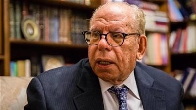 وفاة صلاح فضل رئيس مجمع اللغة العربية عن عمر يناهز 84 عاما 