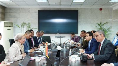 إجراءات الحماية الاجتماعية للصيادين خلال توقف الصيد ببحيرة قارون