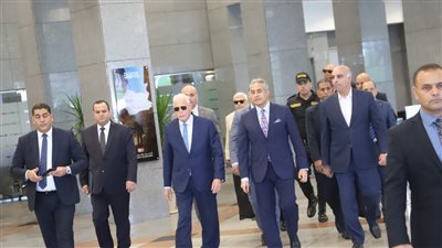  محافظ جنوب سيناء يستقبل وزير القوى العاملة بمطار شرم الشيخ