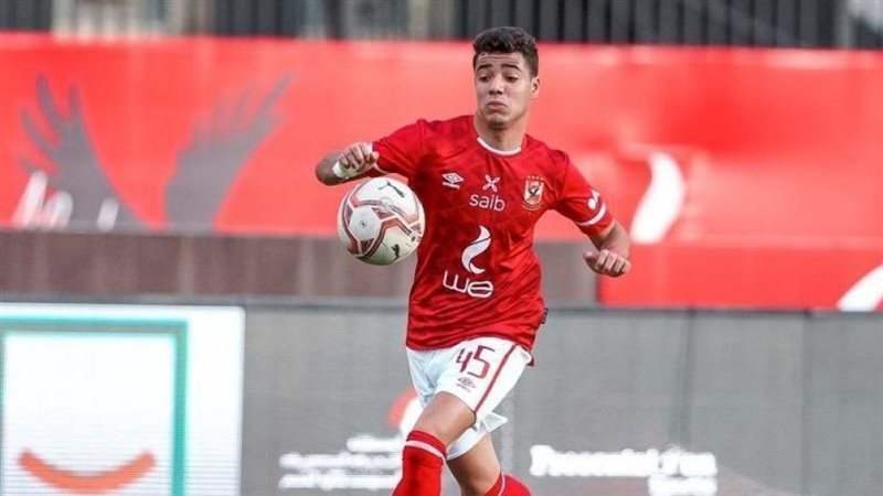 زياد طارق لاعب الاهلي،