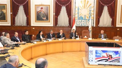 المنظومة الجديدة لإصدار تراخيص المحال، حلقة نقاشية بمحافظة القاهرة