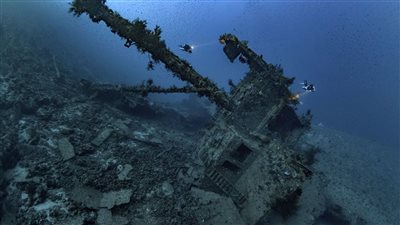 العثور على حطام سفينة كانت تحمل عشرات الكيلوجرامات من الذهب 