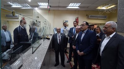 مصطفى مدبولي يتفقد أعمال تطوير مجمع محاكم السويس (بث مباشر) 