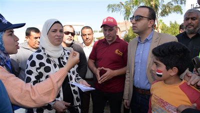 نائب محافظ الإسماعيلية يشهد انطلاق قافلة ستر وعافية بقرية الضبعية بالإسماعيلية (صور)