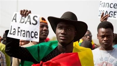 باريس تحذر من التضليل الإعلامي الروسي في كوت ديفوار