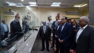 رئيس الوزراء: المواطن لا يشعر بالتطوير بسبب الزيادة السكانية 