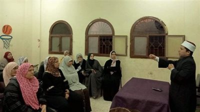 شباب الشرقية تنظم ندوة توعوية للفتيات المقبلات على الزواج 