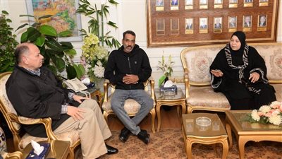 محافظ أسيوط يكلف بتقديم دعم مادي لأسرة الطفلة ريناد بعد وفاتها داخل مدرستها 