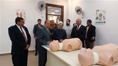 مفتى الديار المصرية ورئيس جامعة بنها يتفقدان عددا من المراكز والوحدات الخدمية